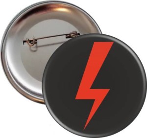 Błyskawica Strajku - Przypinka na protest - 56mm