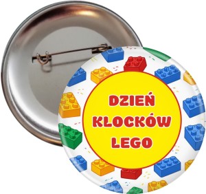 g11312 Międzynarodowy Dzień LEGO - przypinka 56mm.jpg