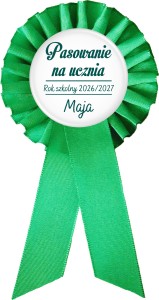 Imienny kotylion na pasowanie na ucznia - kolor jasnozielony