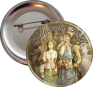 g3842 Studniówka  - przypinka 56mm.jpg