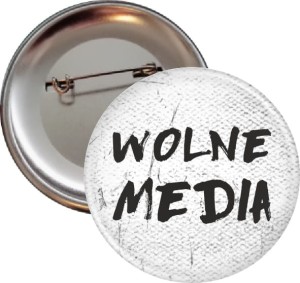 g4362 WOLNE MEDIA - przypinka 56mm.jpg